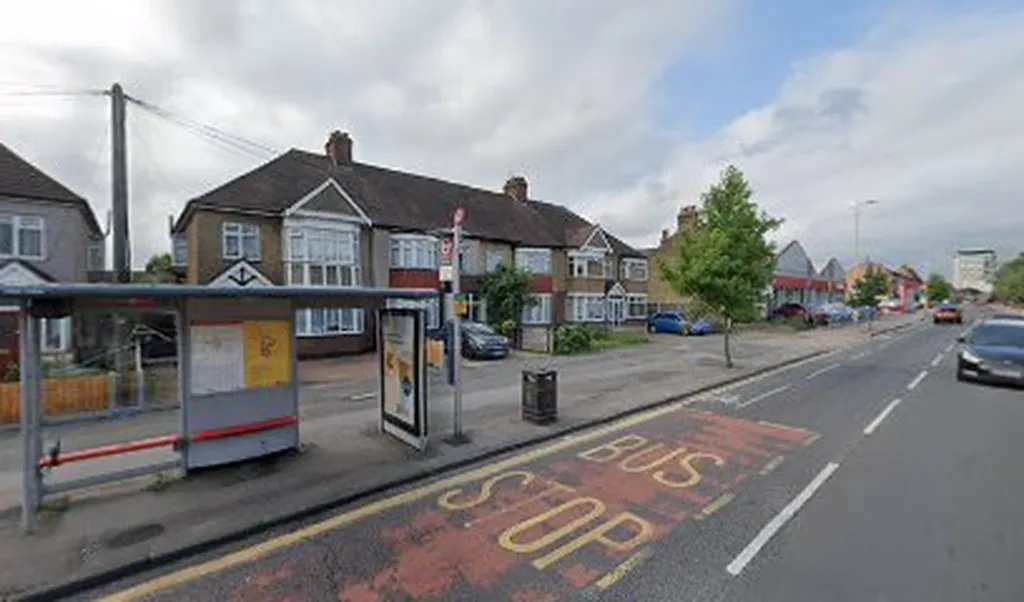 Albany Road Chadwell Heath (Stop J)