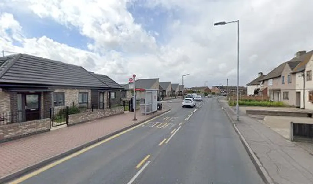 Albyns Close (Stop T)