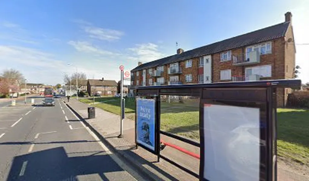 Aldborough Road (Stop D)