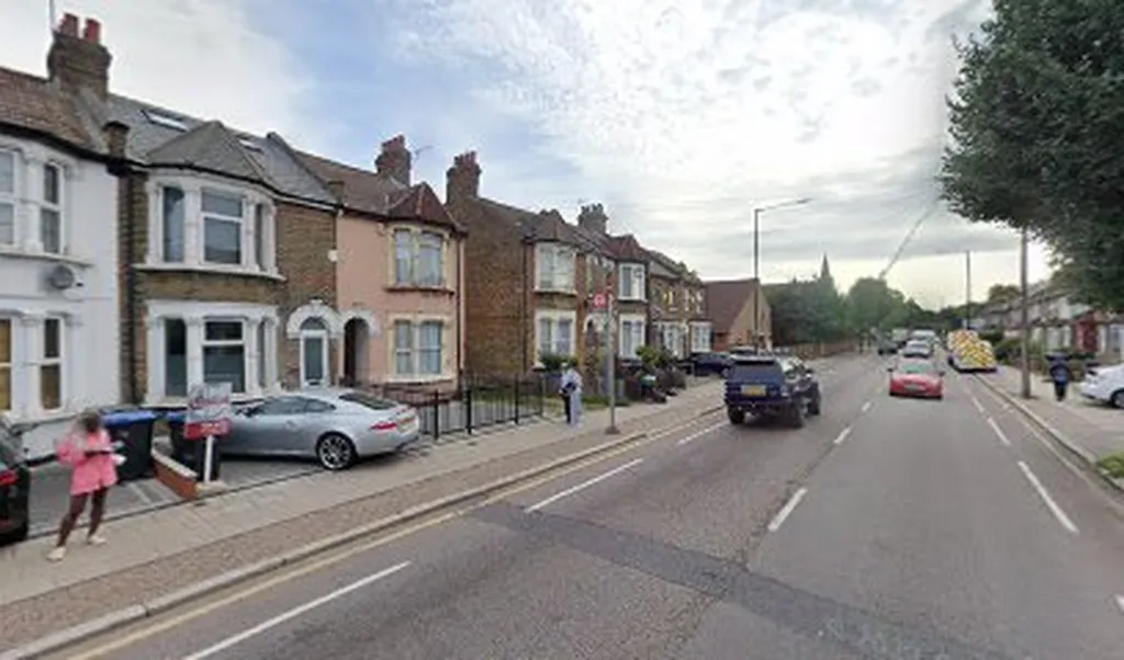 Alexandra Road (Stop PN) 1 Alexandra Road (Stop PN)