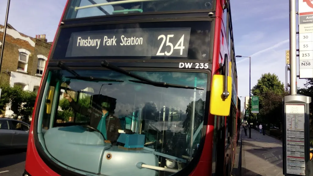 Amhurst Road Hackney Downs (Stop L)