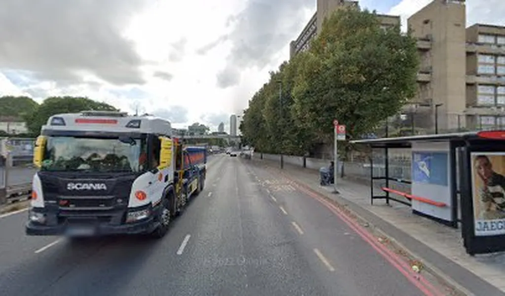 Andrew Street (Stop Q)