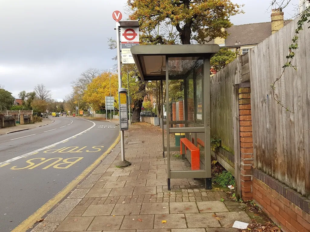 Anerley Road / Croydon Road (Stop V)