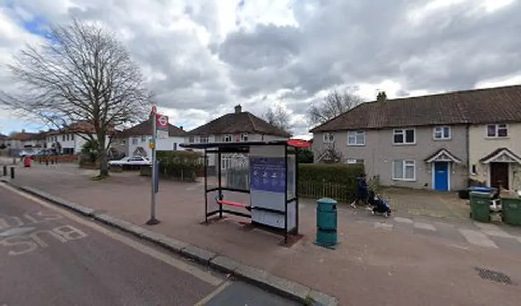 Appleton Road (Stop U)