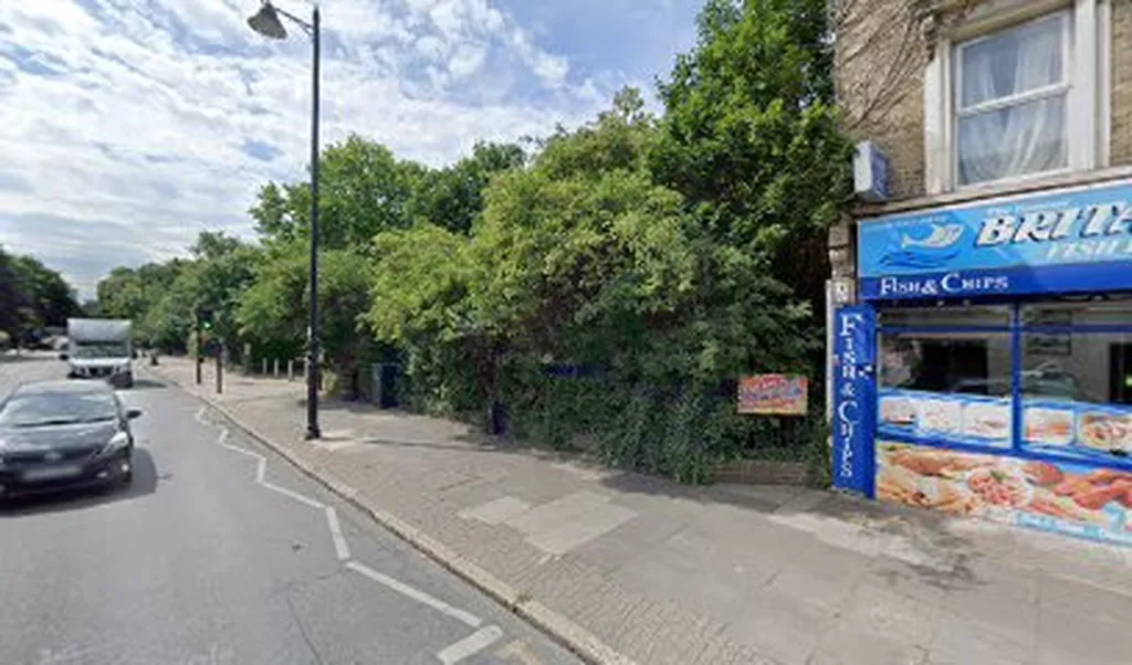 Arbery Road (Stop Q)