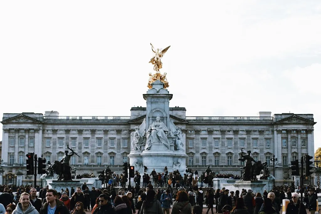Babylon Tours London