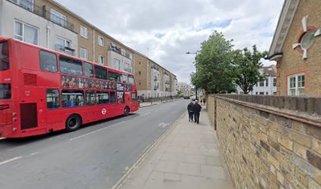 Bagleys Lane (Stop B)