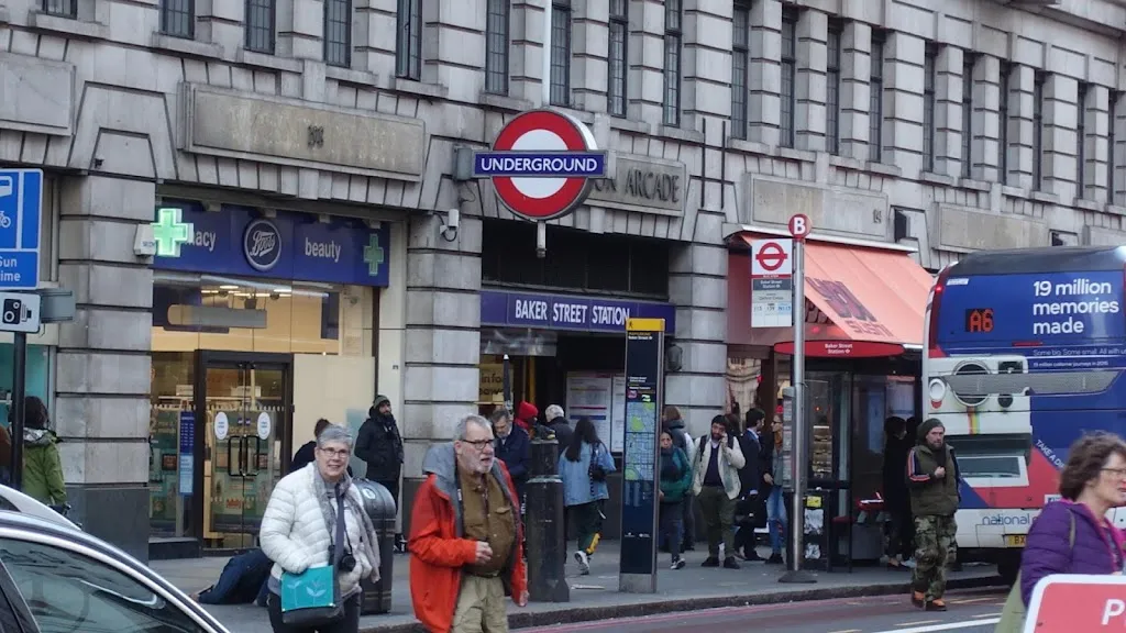 Baker Street Station (Stop B)