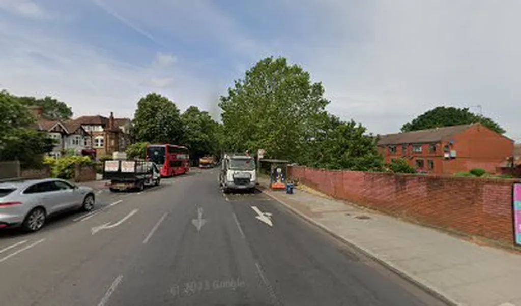 Baring Road (Stop V)