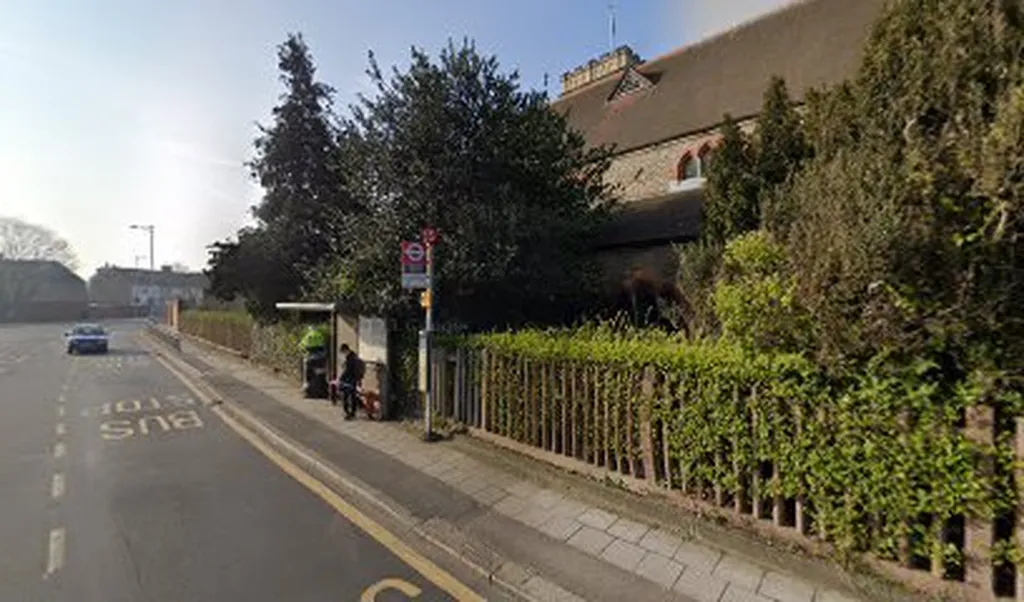 Barkingside Station (Stop S)