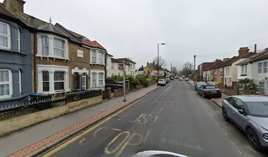 Beaconsfield Road / Legacy Youth Zone (Stop Q)