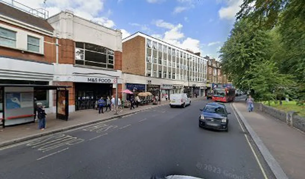 Beckenham Junction Station (Stop C)
