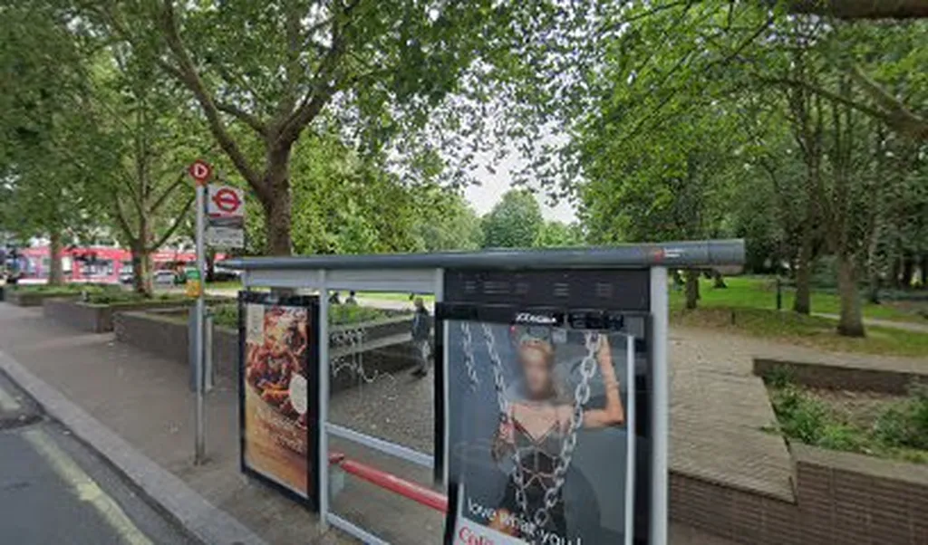 Beckenham Junction Station (Stop D)