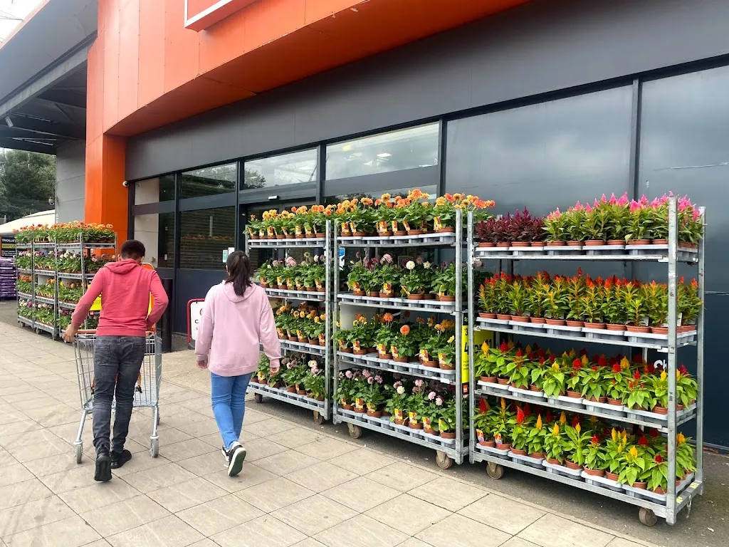 Beckton Triangle Retail Park (Stop D)