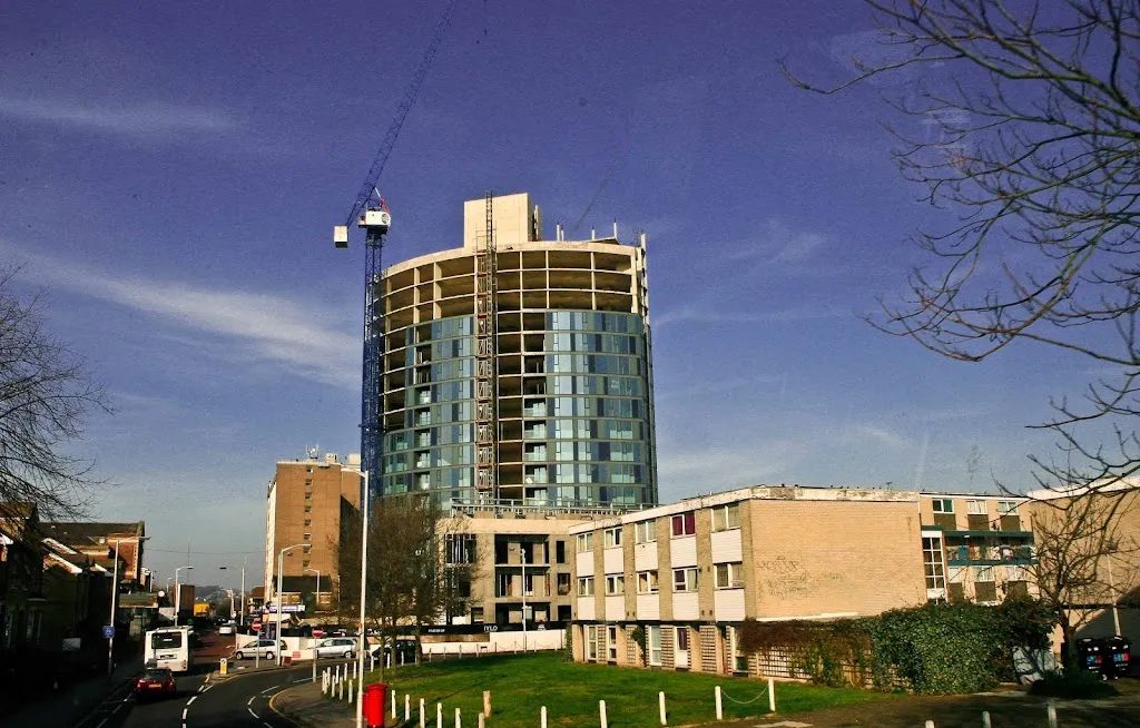Bedford Hall (Stop K)