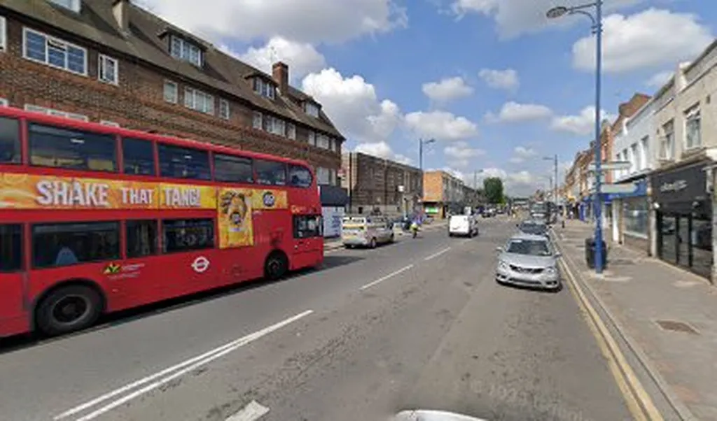 Bellegrove Road / Churchfield Road (Stop P)