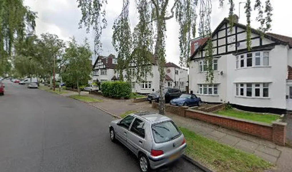 Birch Tree Avenue North