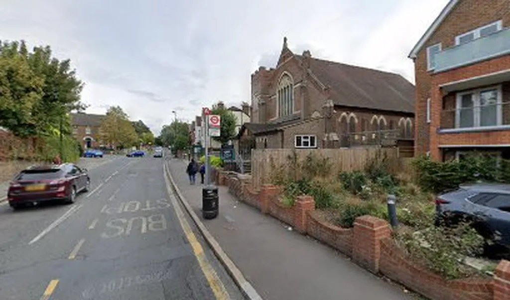 Birdhurst Road / South Croydon Station (Stop A)