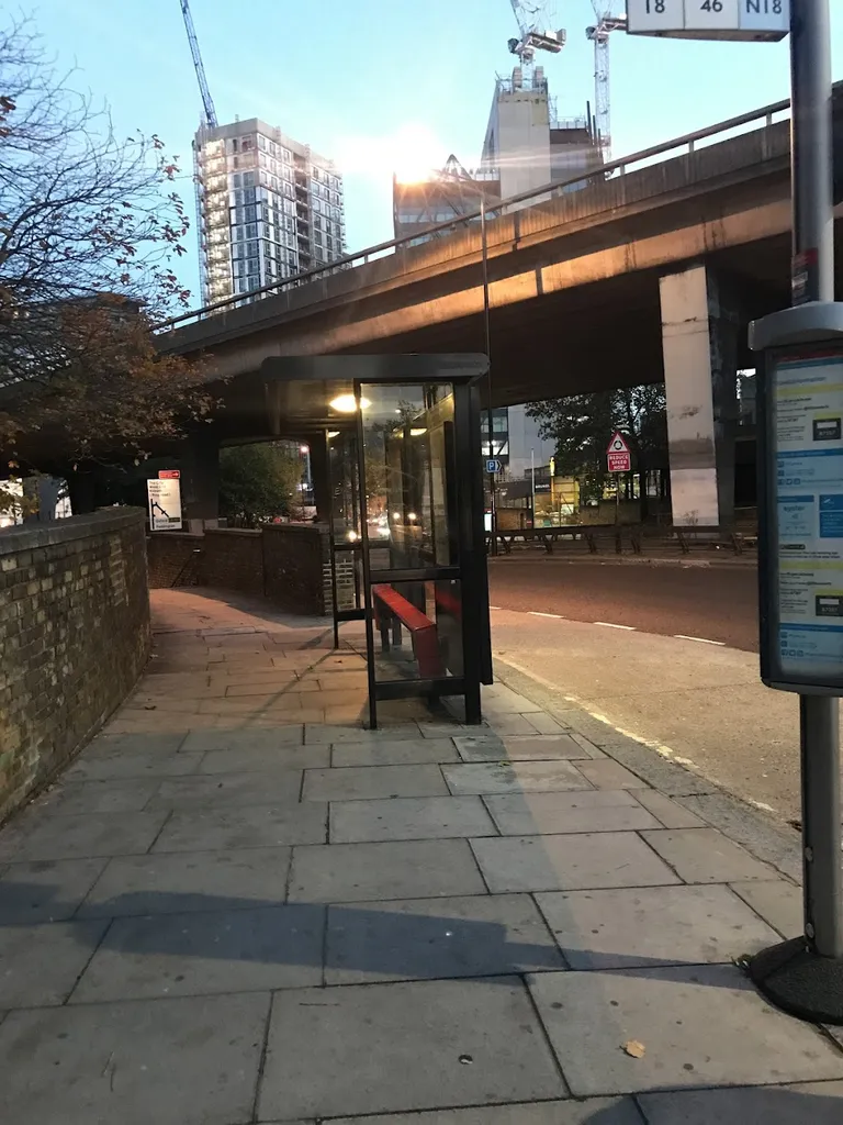 Bishops Bridge Road / Little Venice