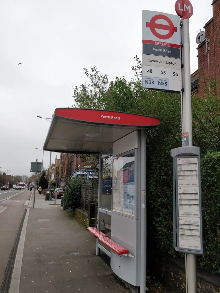 Bloxhall Road (Stop LM)