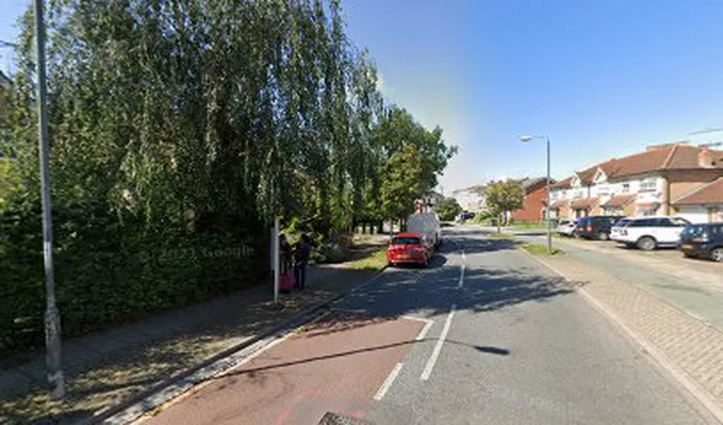 Bluebird Way (Stop G) 1 Bluebird Way (Stop G)