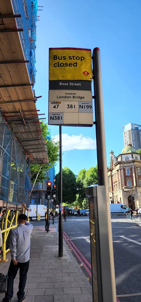 Boss Street (Stop T)