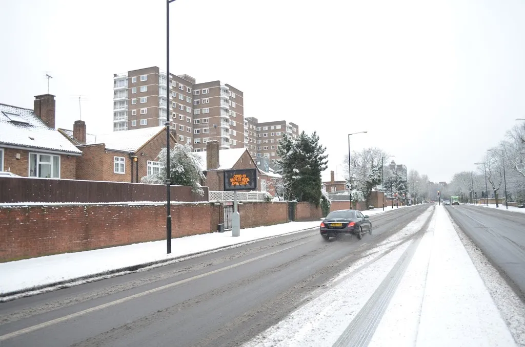 Boundary Road Finchley Road (Stop B)