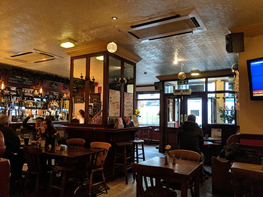 Brondes Age Camden