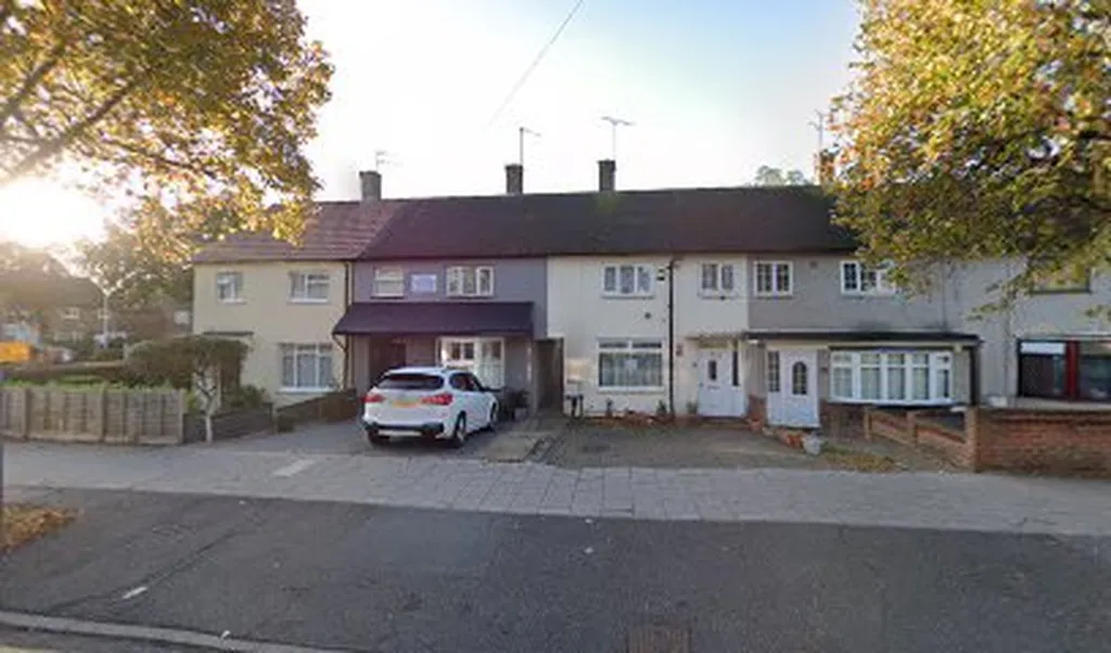 Chippenham Road (Stop HH)
