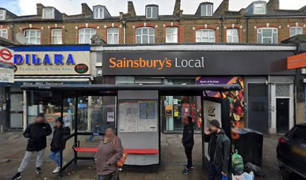 City & Islington College (Stop N)