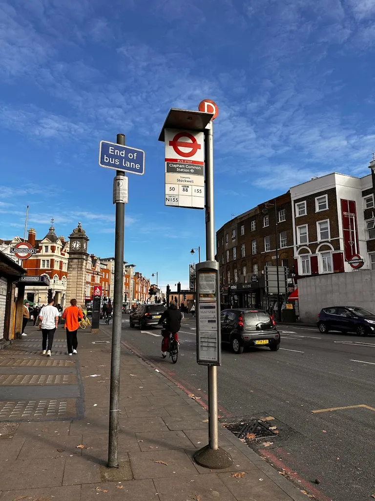 Clapham Common Station (Stop D)