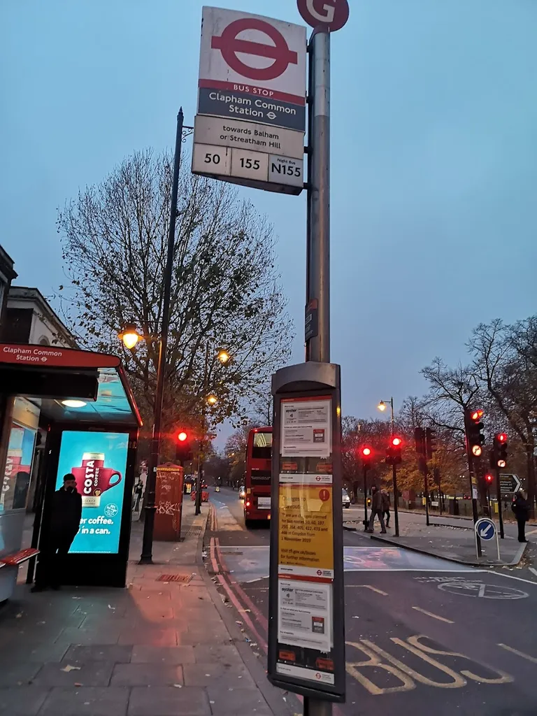 Clapham Common Station (Stop G)