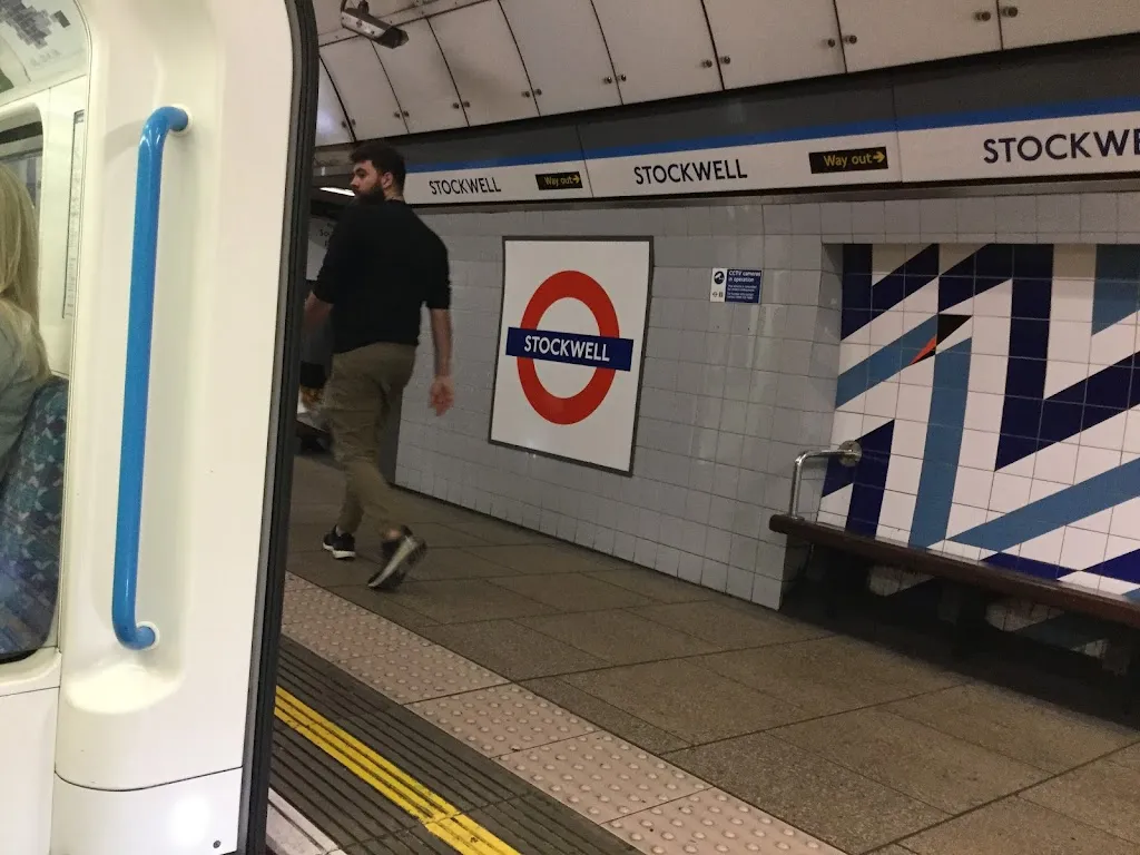 Clapham Road / Stockwell Station (Stop M)