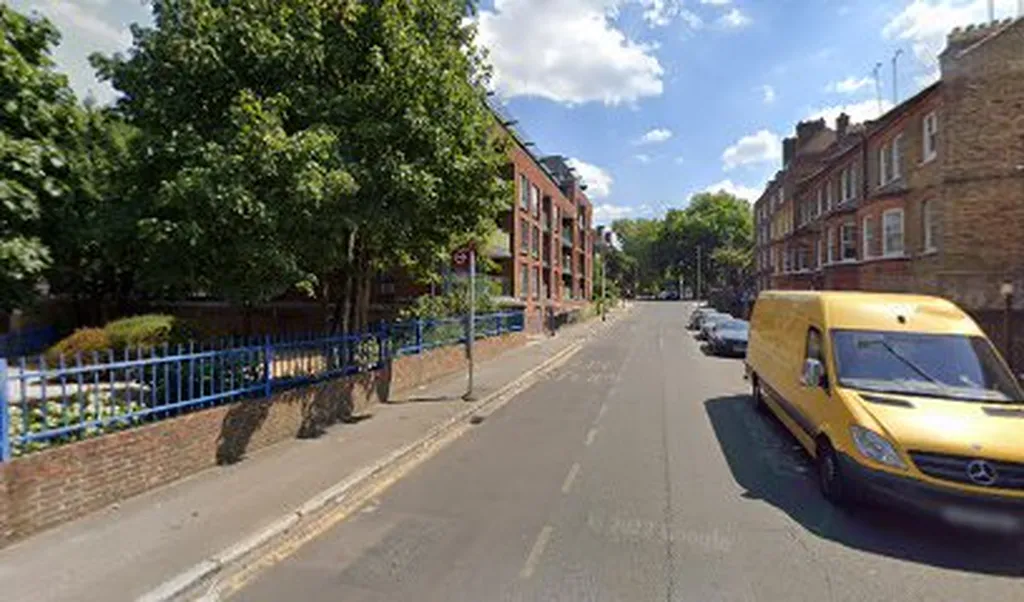 Clyston Street (Stop Y)