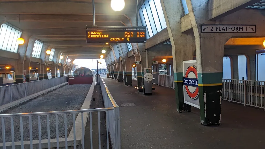 Cockfosters Station