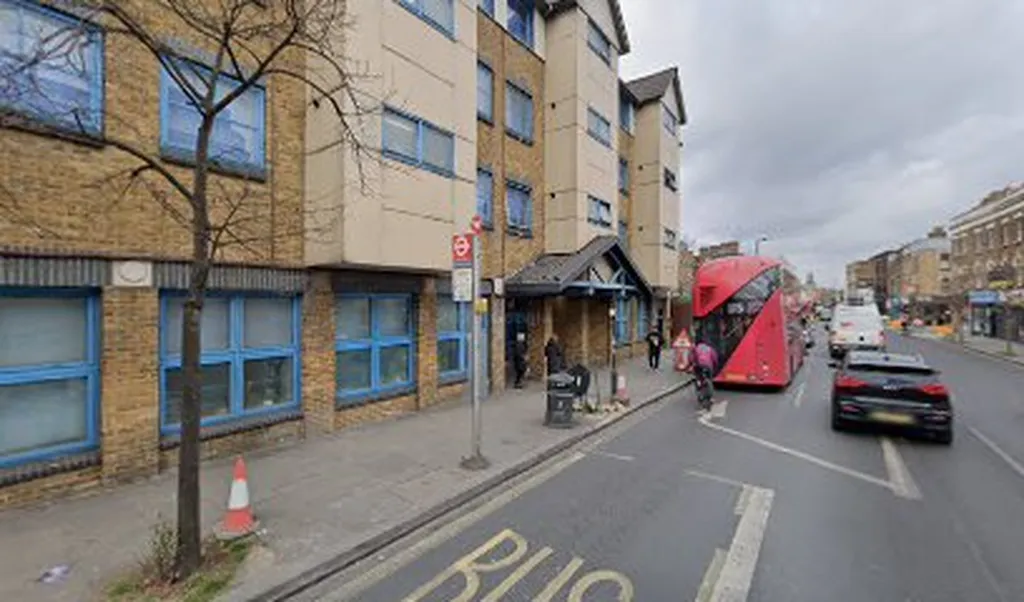 Coldharbour Lane (Stop W)