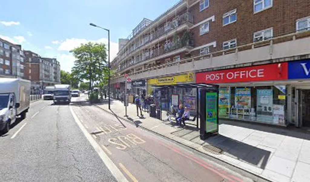 College Crescent (Stop A)