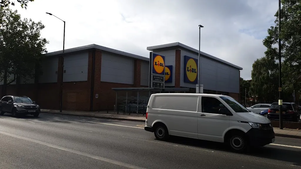 Commercial Way (Stop WB)