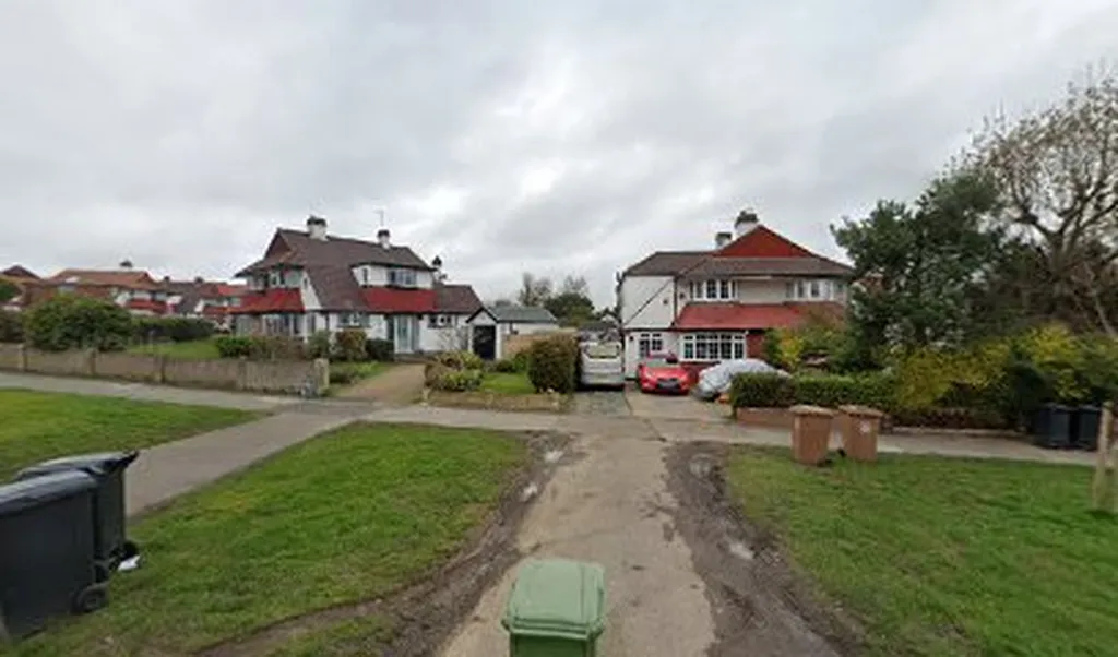 Coopers Lane (Stop W)