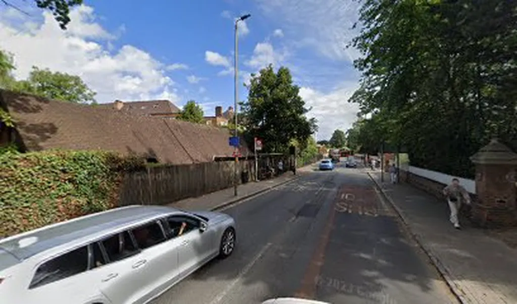 Copers Cope Road (Stop R)