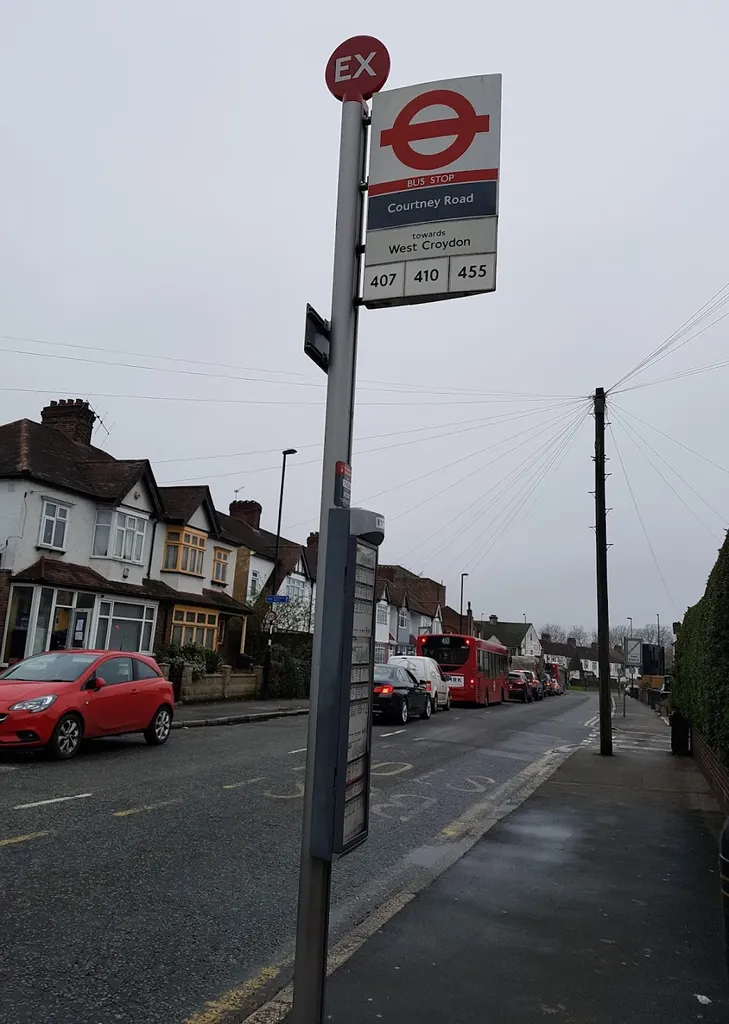 Courtney Road (Stop EX)