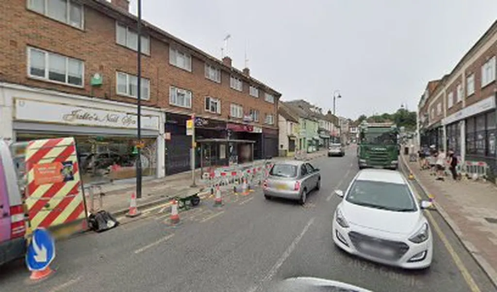 Crayford High Street (Stop X)