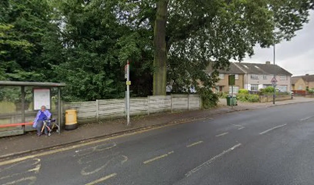 Crofton Avenue (Stop D)