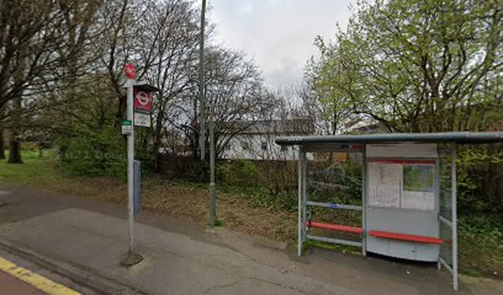 Crown Lane Spur (Stop BC)