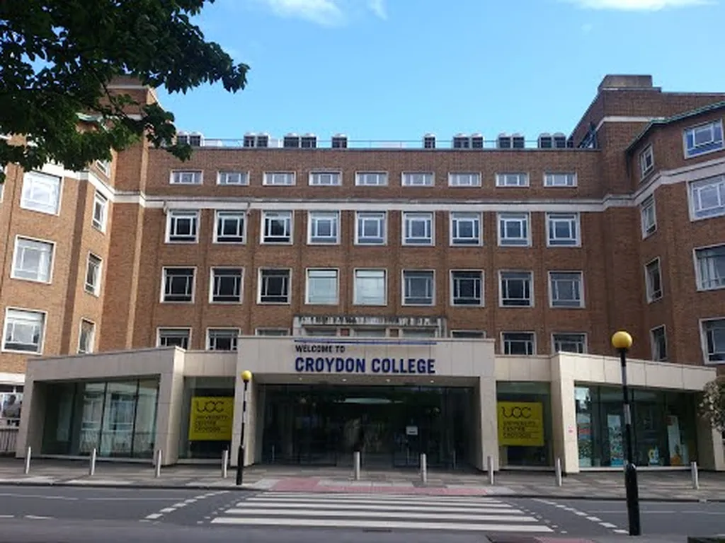 Croydon College