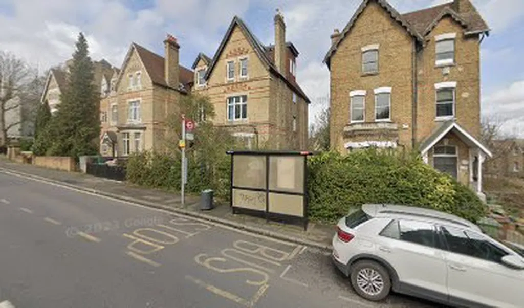 Crystal Palace Park Road / Charleville Circus (Stop G)