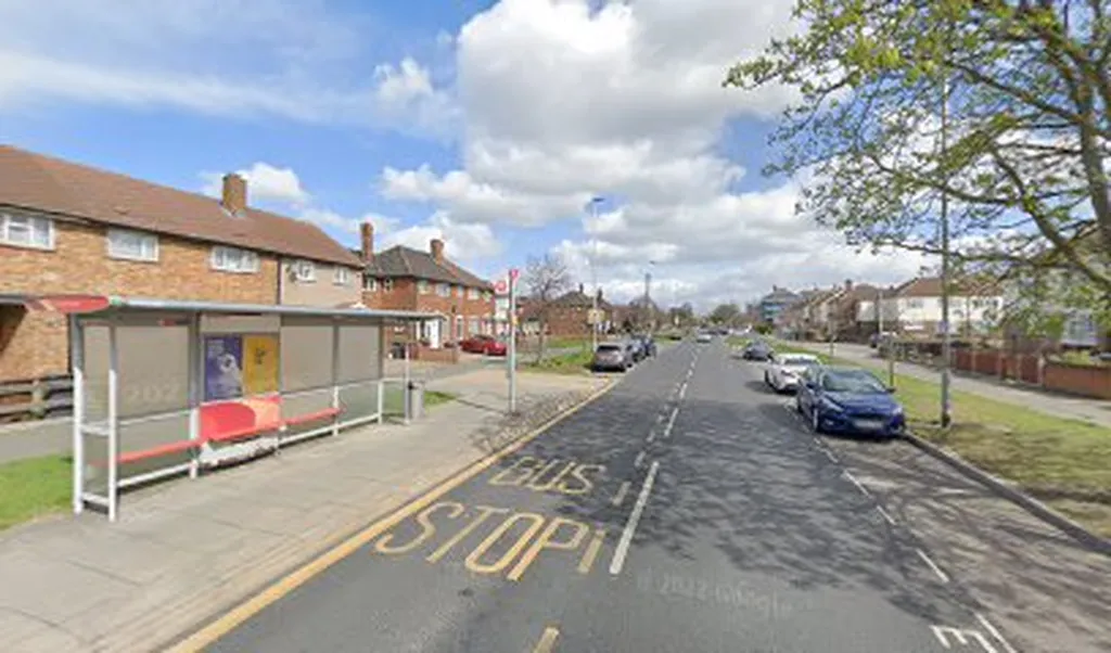 Curzon Crescent (Stop S)