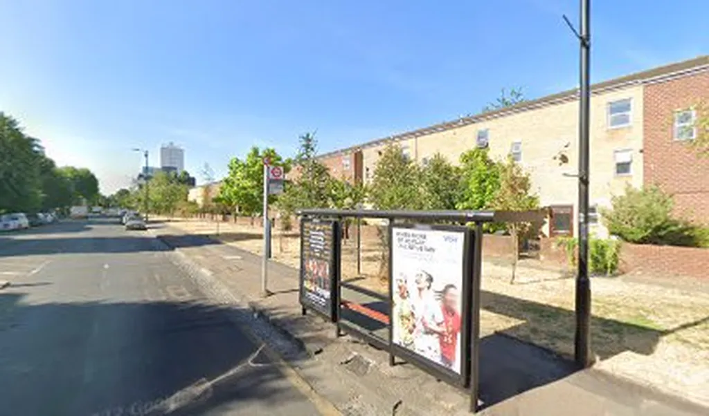 Dalston Lane (Stop K)