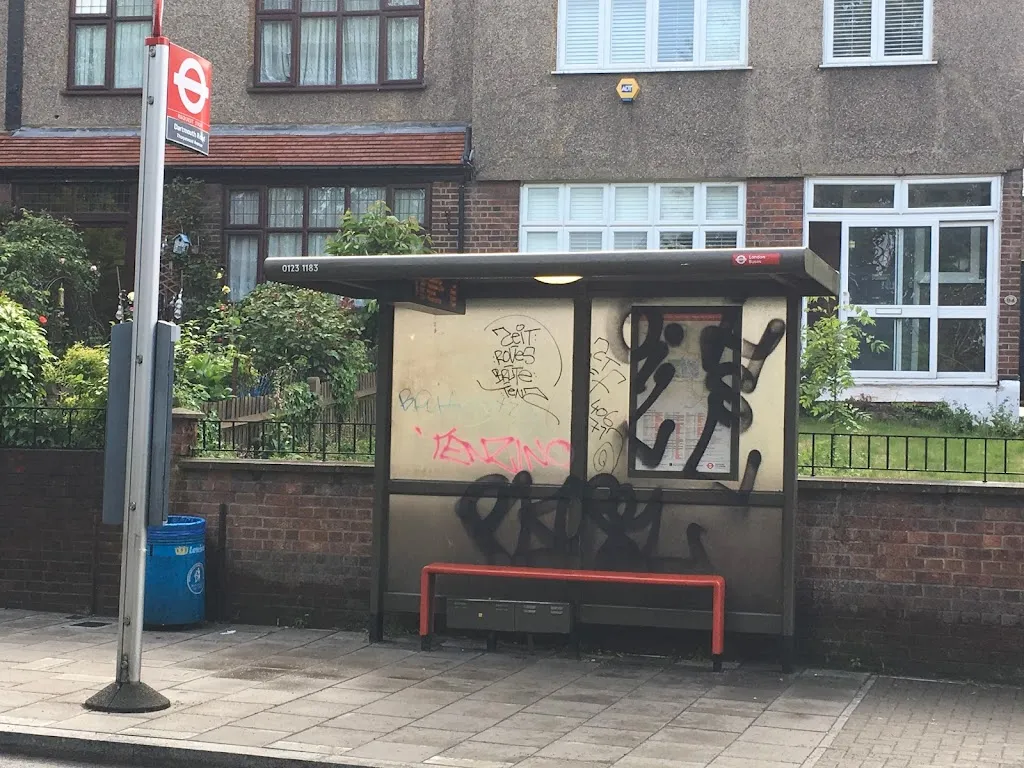 Dartmouth Road / Thorpewood Avenue