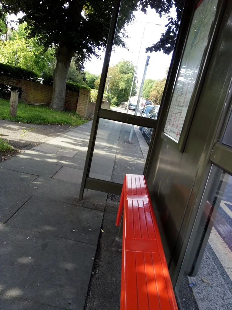 Derwent Road (Stop N)
